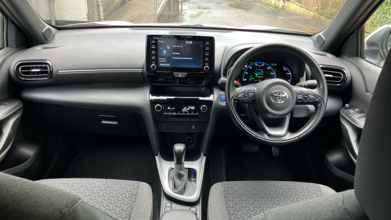 Toyota Yaris Cross 1.5 Hybrid Design 5dr CVT Hybrid Estate